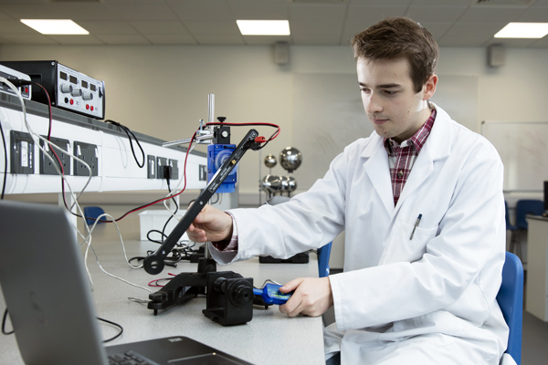 A student working in an engineering lab